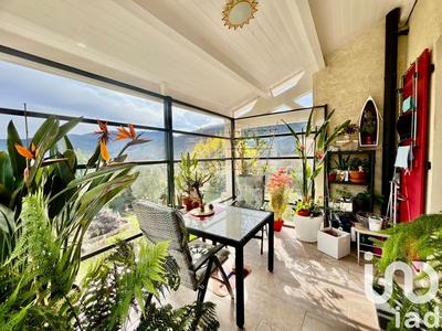 Maison - 110 m² - 3 pièces