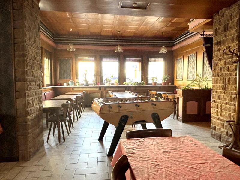 Maison ancienne - 466 m² - 11 pièces