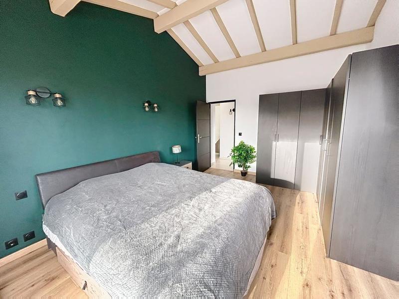 Villa - 210 m² - 6 pièces