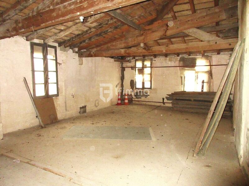 Maison - 266 m² - 10 pièces