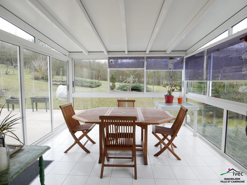 Maison traditionnelle - 142 m² - 5 pièces