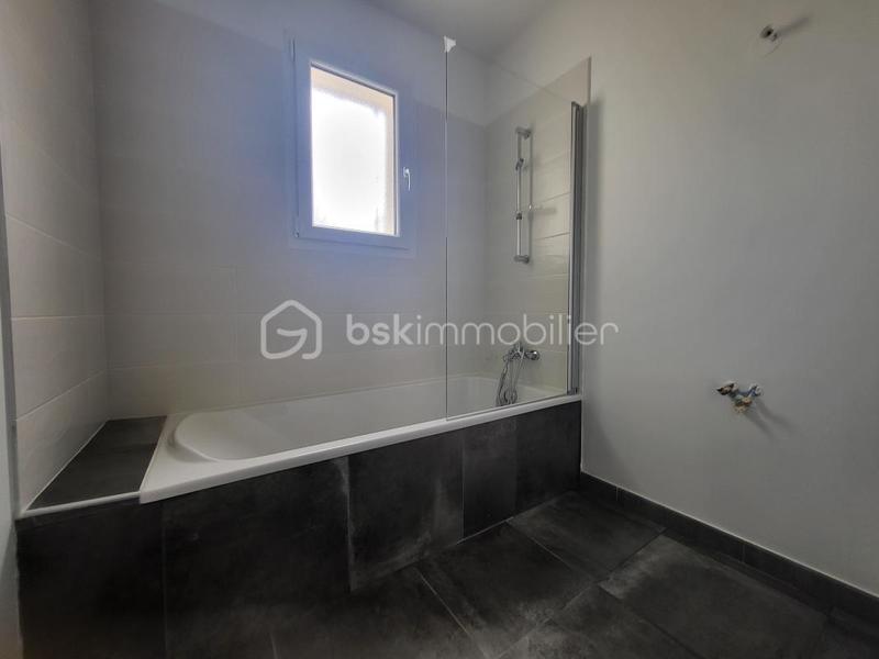 Maison - 101 m² - 4 pièces