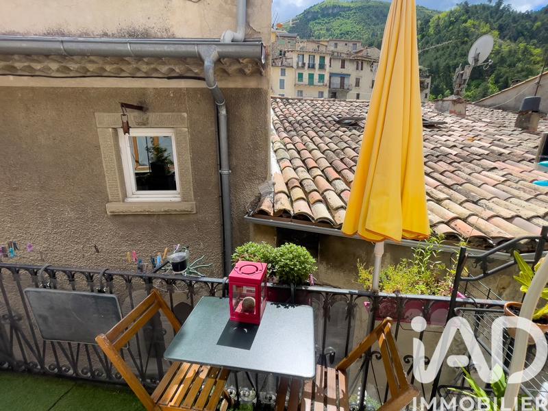 Appartement - 79 m² - 4 pièces