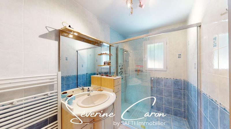 Maison - 121 m² - 5 pièces