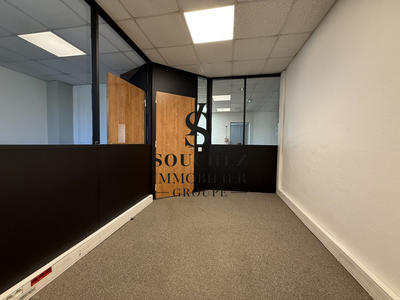 Bureau - 170 m² - 10 pièces