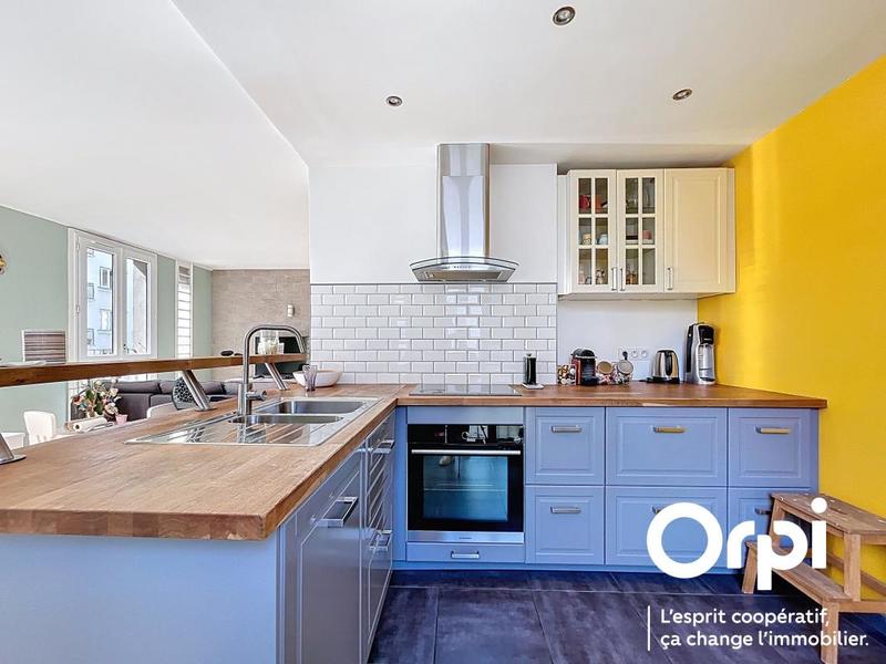 Appartement - 72 m² - 3 pièces