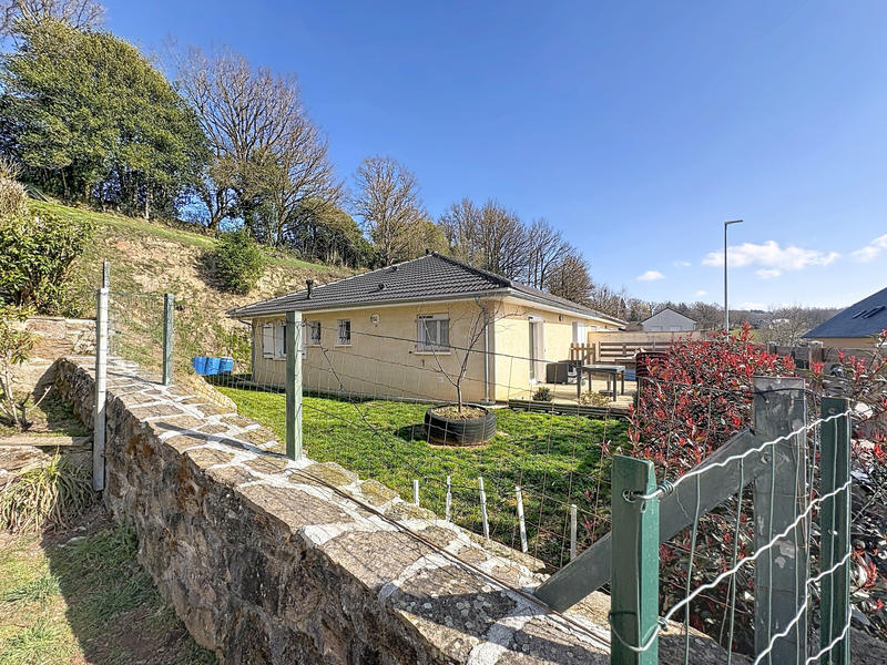 Maison - 100 m² - 4 pièces