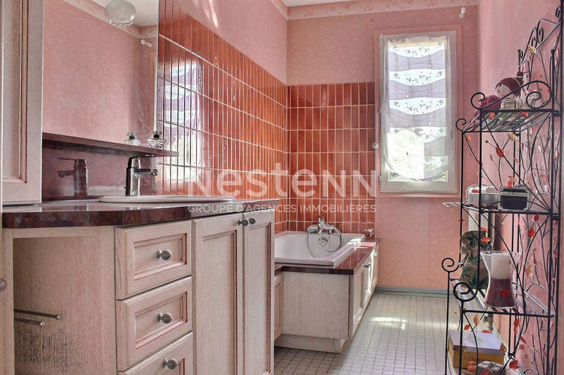 Maison - 115 m² - 6 pièces