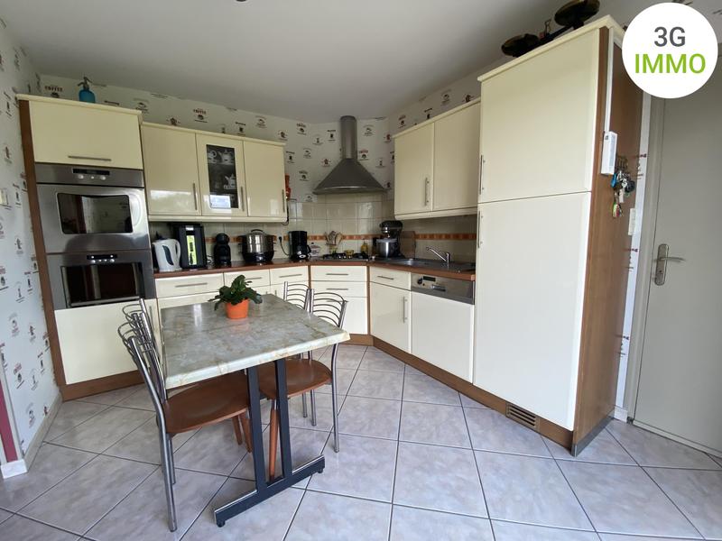 Maison - 122 m² - 6 pièces