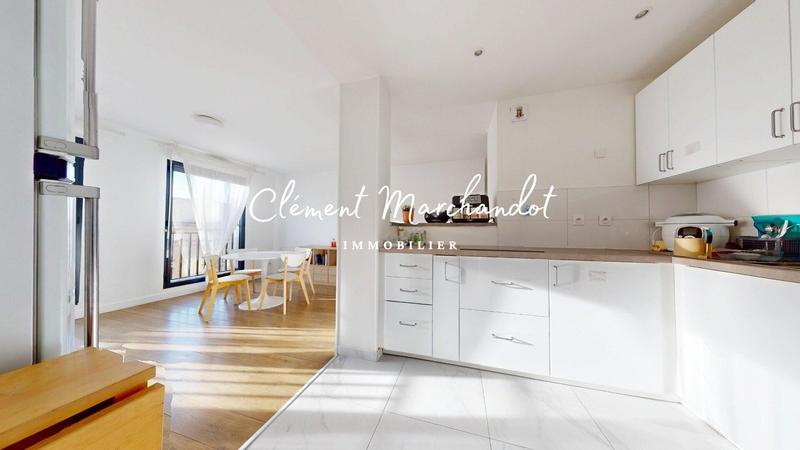 Appartement - 67 m² - 3 pièces