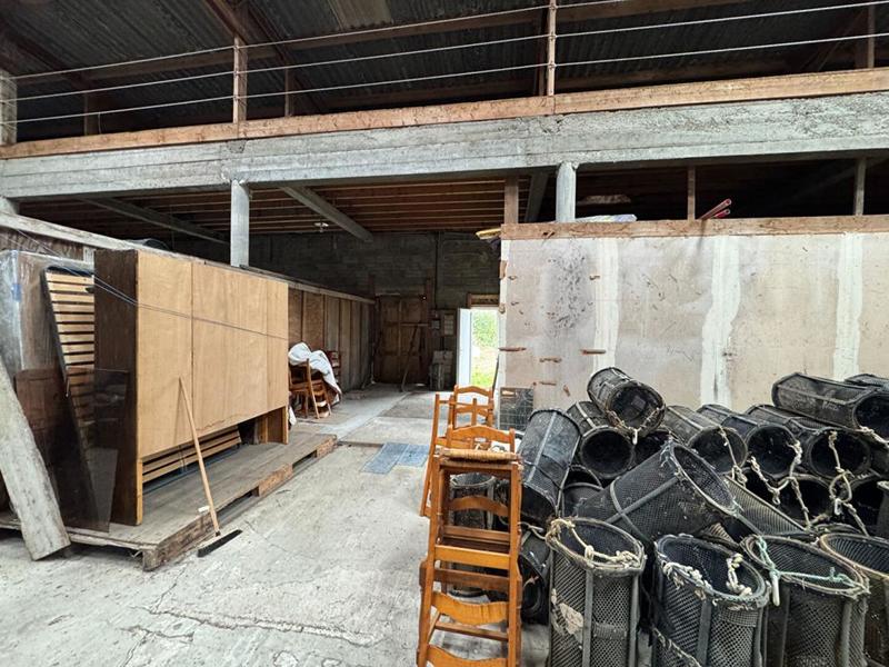 Local d'activité / Entrepôt - 2 497 m²