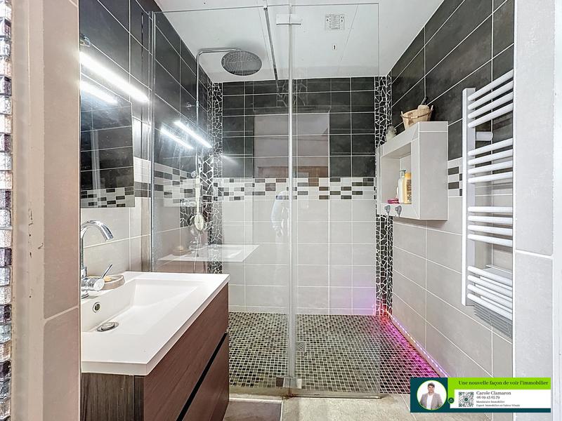 Maison de village - 199 m² - 6 pièces