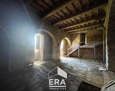 Immeuble - 600 m² - 26 pièces