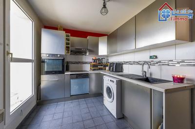 Appartement - 91 m² - 3 pièces