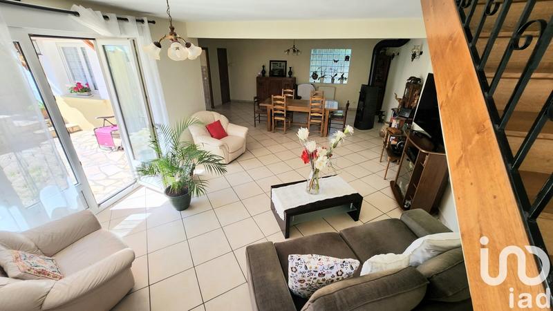 Maison - 120 m² - 5 pièces