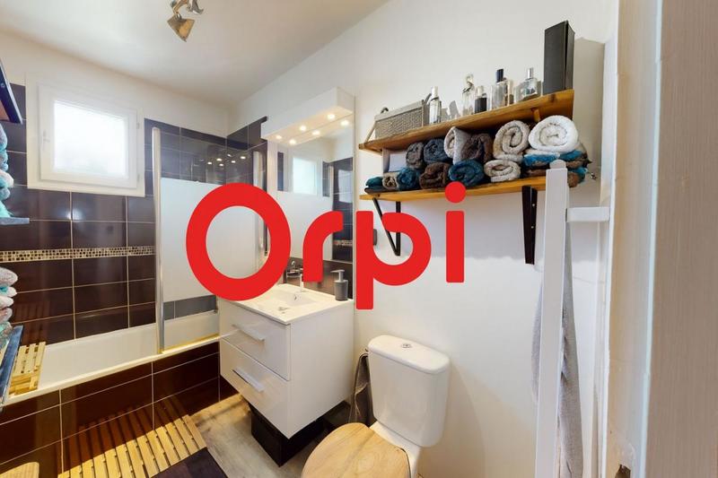 Maison - 98 m² - 5 pièces