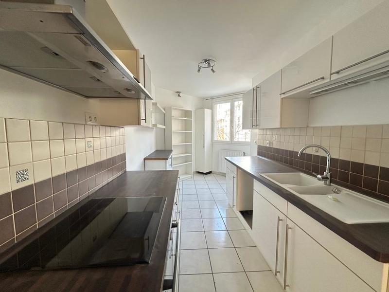 Appartement - 97 m² - 4 pièces