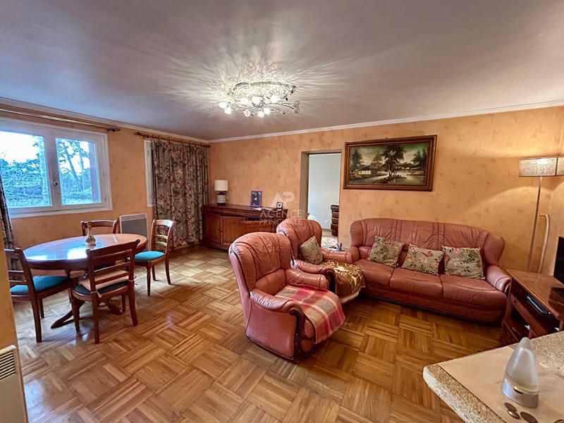 Maison - 140 m² - 7 pièces