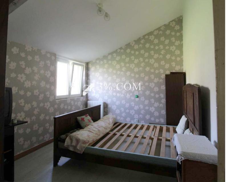 Maison - 95 m² - 5 pièces