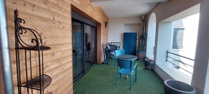 Appartement - 105 m² - 4 pièces