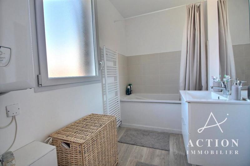 Maison - 86 m² - 4 pièces