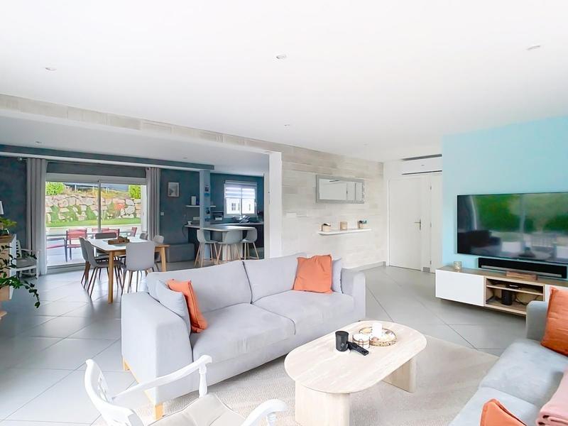 Maison - 145 m² - 5 pièces