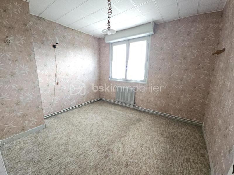 Maison - 80 m² - 5 pièces