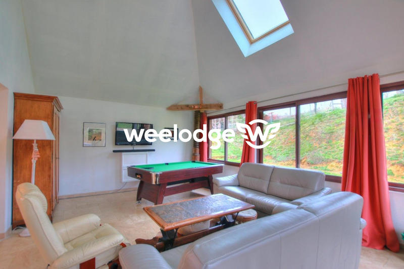 Maison - 140 m² - 7 pièces