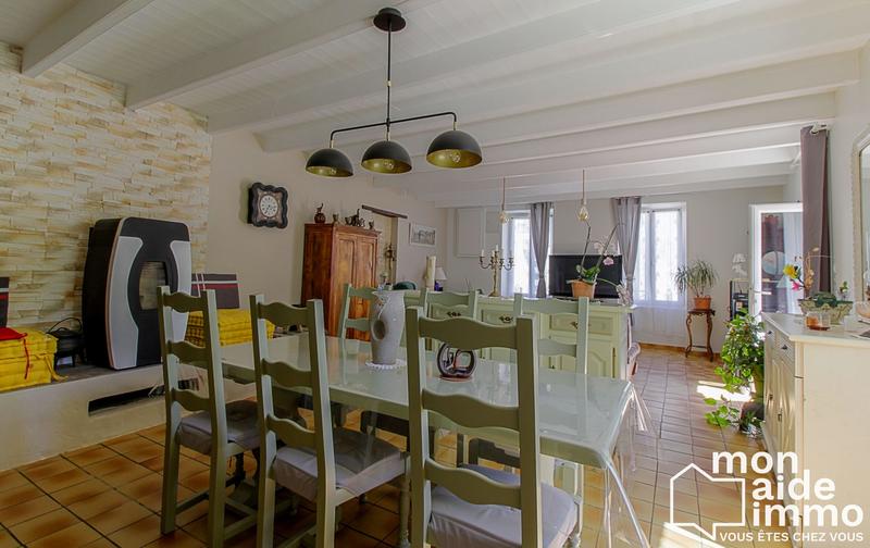 Maison traditionnelle - 135 m² - 5 pièces