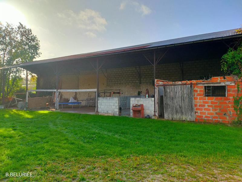 Maison - 250 m² - 12 pièces