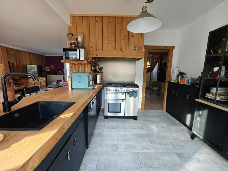 Villa - 200 m² - 8 pièces