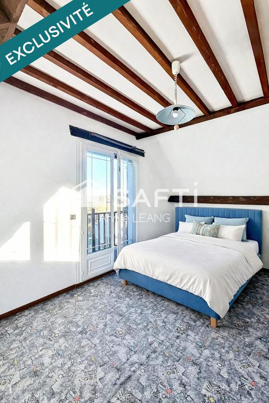 Maison - 244 m² - 9 pièces