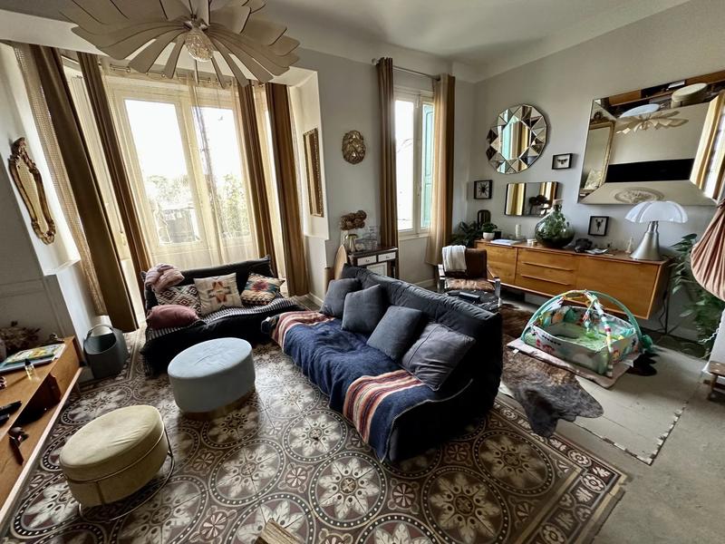 Mas - 137 m² - 5 pièces