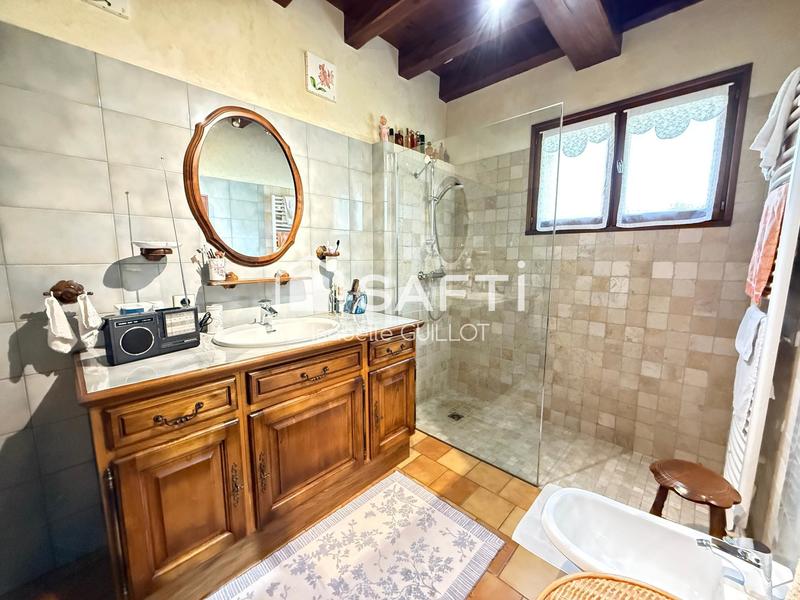 Maison - 132 m² - 6 pièces