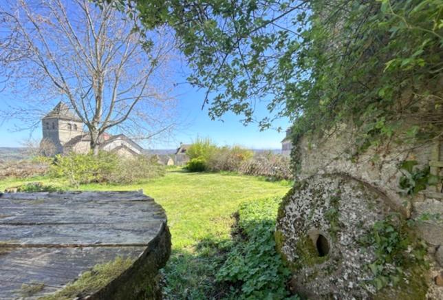 Propriété - 237 m² - 7 pièces