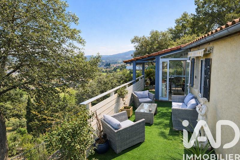 Maison - 81 m² - 5 pièces