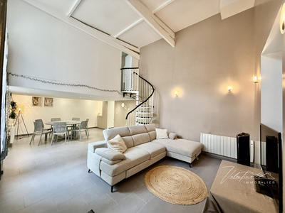 Appartement - 89 m² - 3 pièces