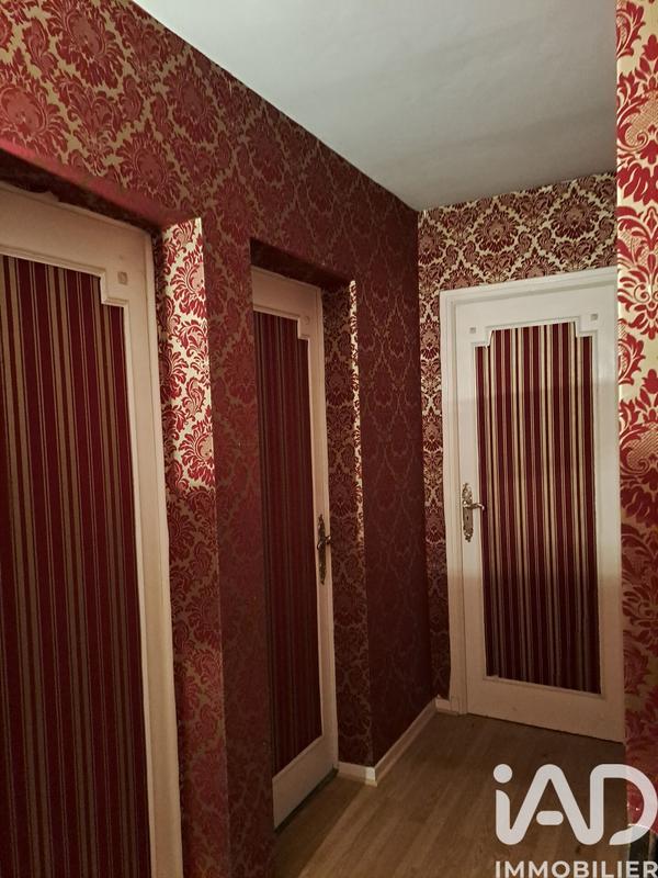 Maison - 188 m² - 9 pièces