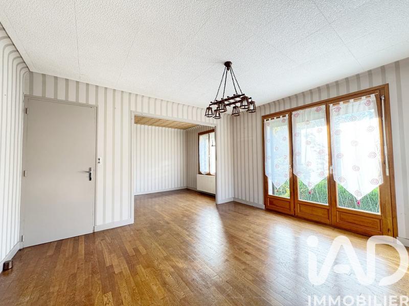 Maison - 86 m² - 5 pièces