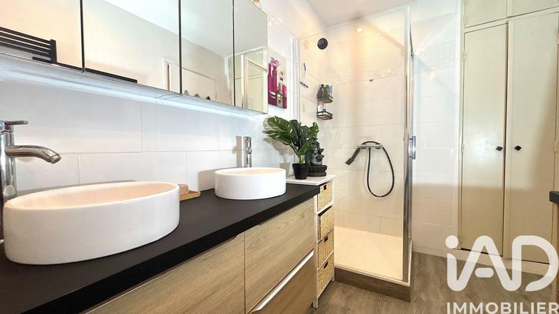 Appartement - 120 m² - 6 pièces