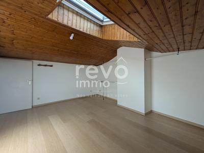 Maison - 61 m² - 2 pièces