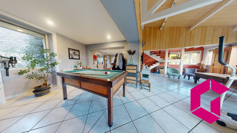 Maison - 158 m² - 5 pièces