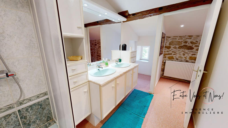 Maison ancienne - 415 m² - 11 pièces