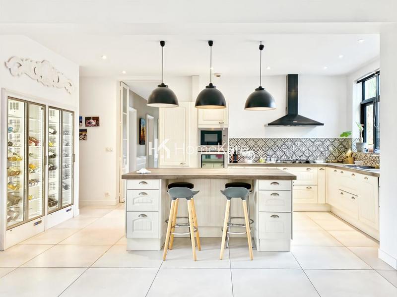 Villa - 146 m² - 4 pièces