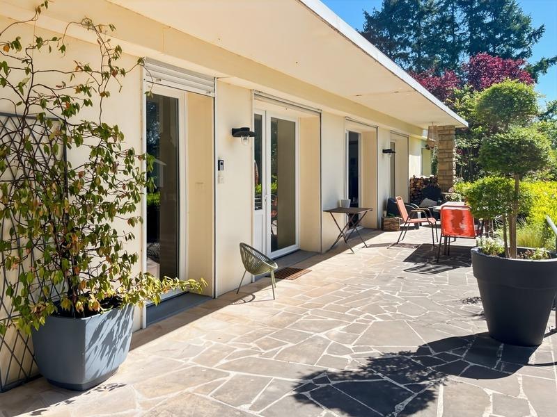 Maison - 160 m² - 7 pièces