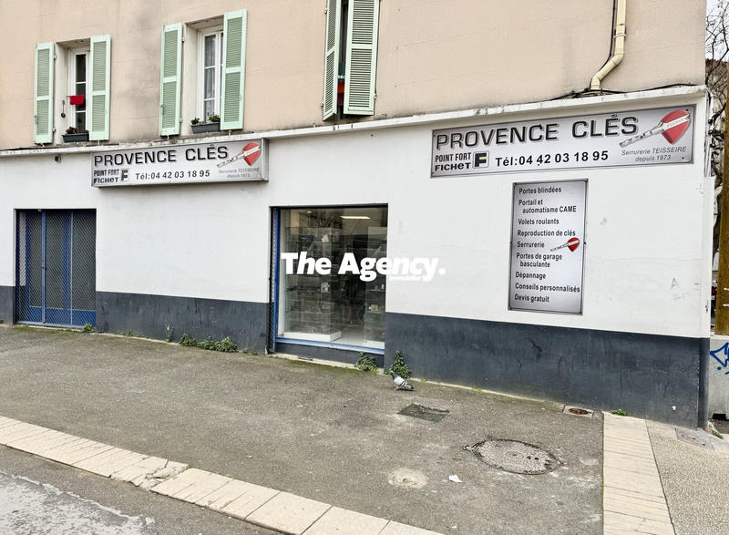 Fonds de commerce - 80 m²