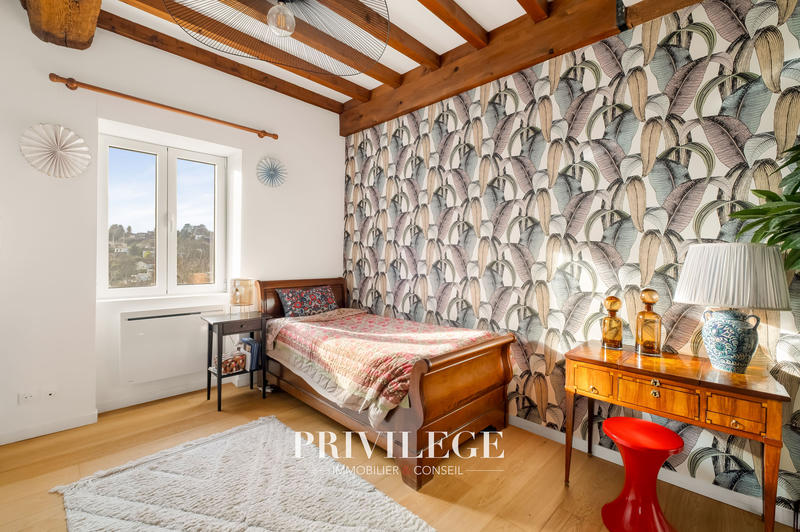 Maison - 131 m² - 6 pièces