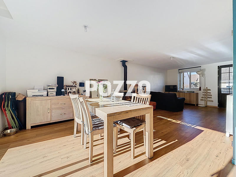 Maison - 89 m² - 6 pièces