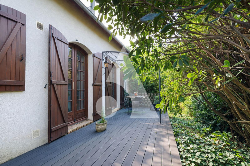 Maison - 103 m² - 7 pièces