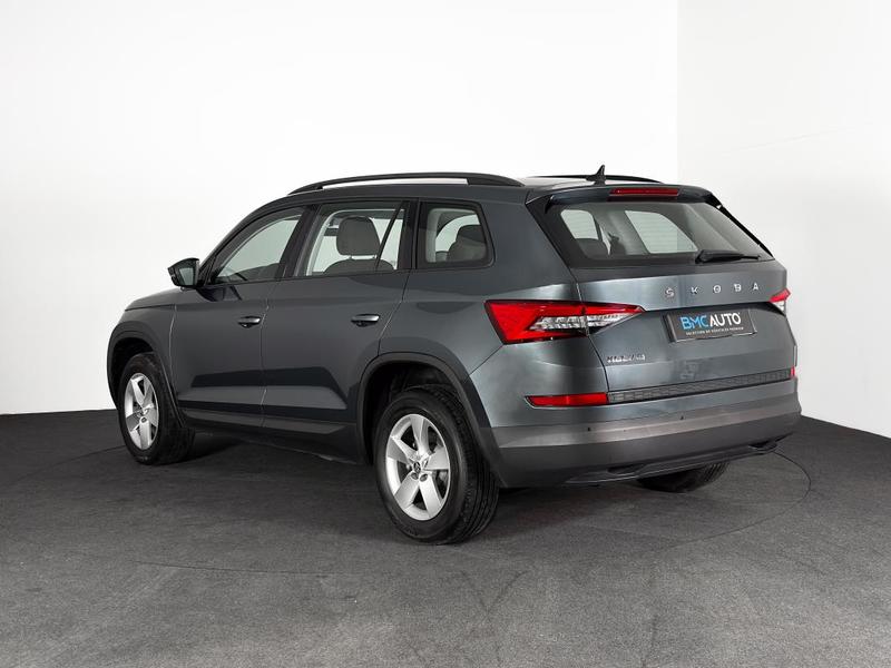 Skoda Kodiaq 2.0 Tdi 150ch Dsg Ambition Ja17p Carplay Regul Android Auto Clim 2.0l 150 Ch 1°Main